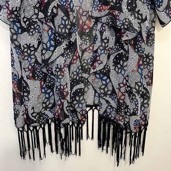 LuLaRoe Women’s Sheer Fringed Swim Cover Up Size Large - Picture 3 of 7